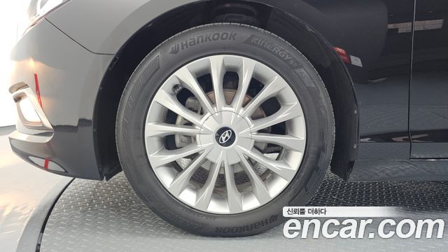 Hyundai Sonata (LF) 2.0 Smart 2016 — фото 5