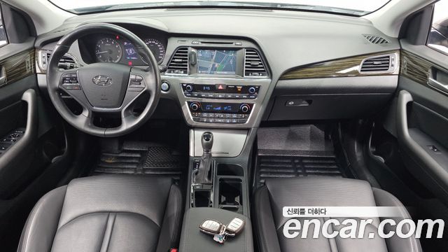 Hyundai Sonata (LF) 2.0 Smart 2016 — фото 7