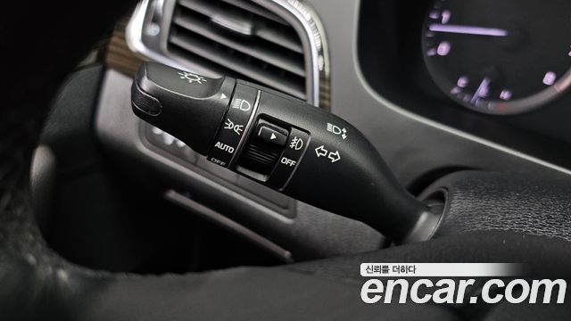 Hyundai Sonata (LF) 2.0 Smart 2016 — фото 18