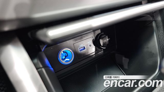 Hyundai Sonata (LF) 2.0 Smart 2016 — фото 20