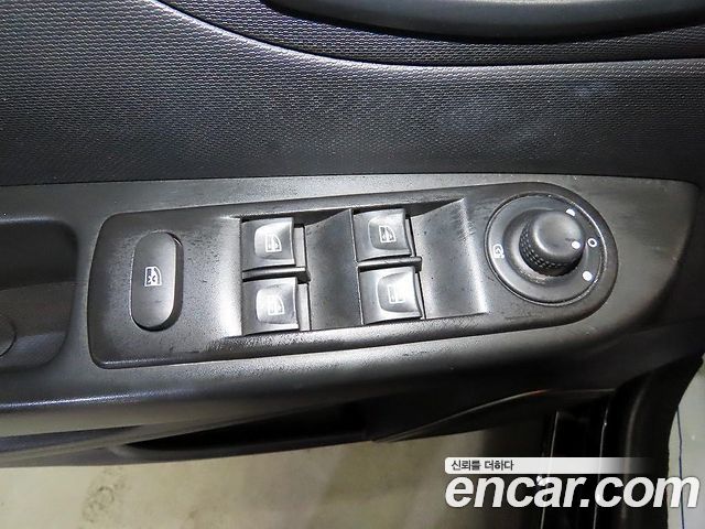 Renault Korea QM3 LE 2014 — фото 17