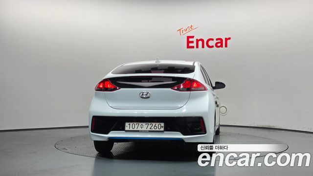Hyundai Ioniq Hybrid N 2016 — фото 4
