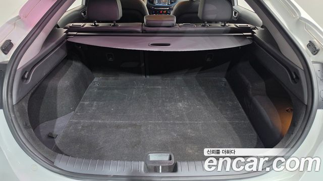 Hyundai Ioniq Hybrid N 2016 — фото 16