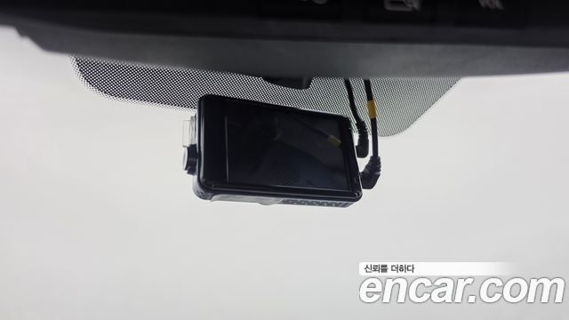 Hyundai Ioniq Hybrid N 2016 — фото 18