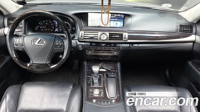 Lexus LS460 AWD XF40 2014 — фото 7