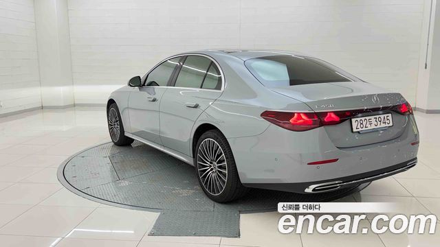 Mercedes-Benz E-Class (W214) E450 4MATIC Exclusive 2025 — фото 3
