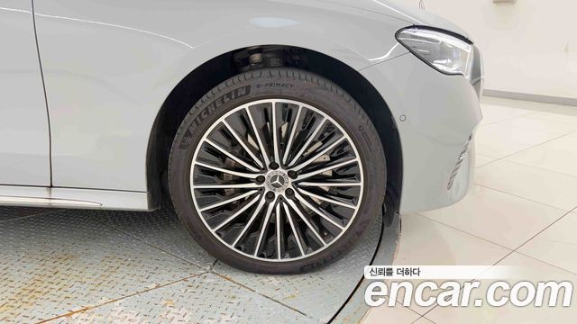 Mercedes-Benz E-Class (W214) E450 4MATIC Exclusive 2025 — фото 8