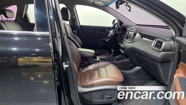 Kia Sorento Diesel 2.0 2WD Noblesse 2016 — фото 11
