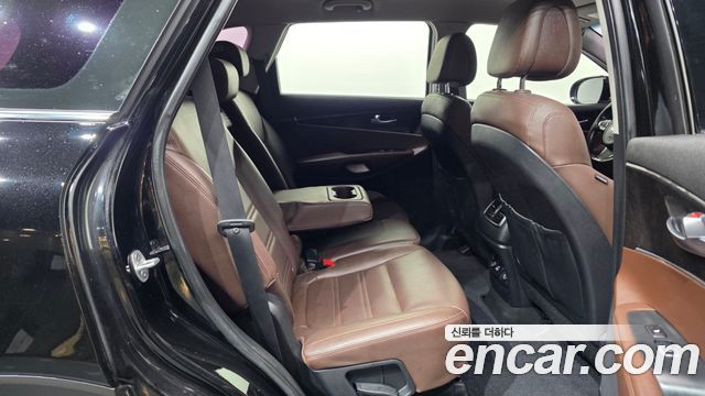 Kia Sorento Diesel 2.0 2WD Noblesse 2016 — фото 12