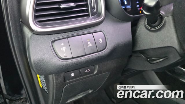 Kia Sorento Diesel 2.0 2WD Noblesse 2016 — фото 17
