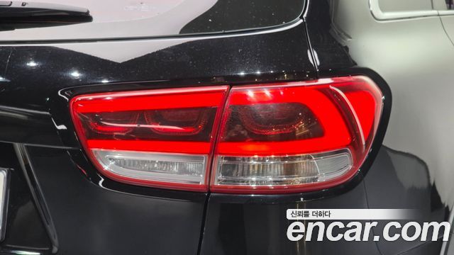 Kia Sorento Diesel 2.0 2WD Noblesse 2016 — фото 23