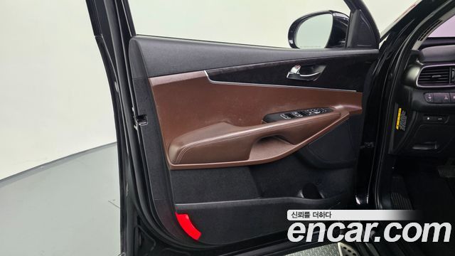 Kia Sorento Diesel 2.0 2WD Noblesse 2016 — фото 24