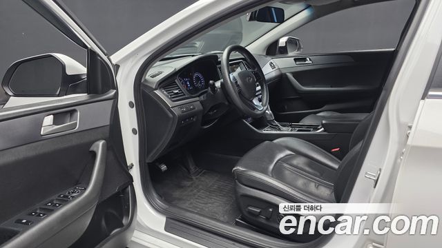 Hyundai Sonata New Rise LPI Taxi Style 2018 — фото 10