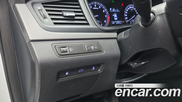 Hyundai Sonata New Rise LPI Taxi Style 2018 — фото 17