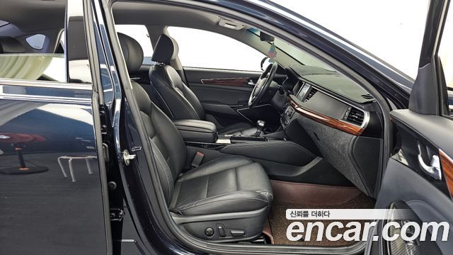 Kia K7 2.4 GDI Limited 2017 — фото 11