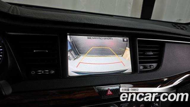 Kia K7 2.4 GDI Limited 2017 — фото 15