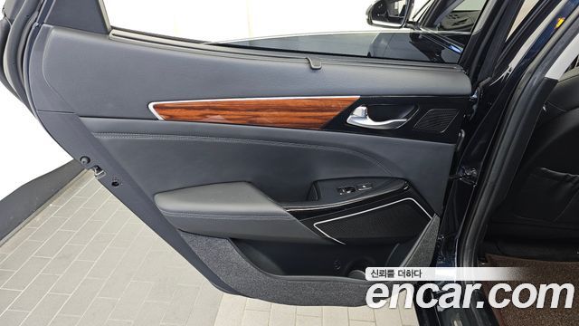 Kia K7 2.4 GDI Limited 2017 — фото 25