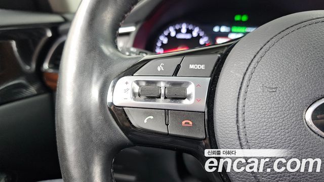 Kia K7 2.4 GDI Limited 2017 — фото 27