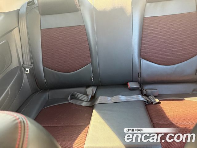 Kia Forte Koup 1.6 GDI Prestige 2012 — фото 10