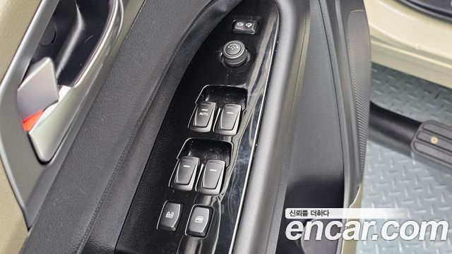 KG Mobility (SsangYong) Rexton Sports Khan Diesel 2.2 4WD Culman Noblesse 2024 — фото 17