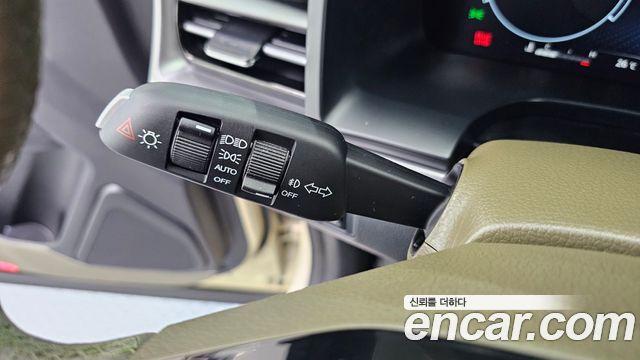 KG Mobility (SsangYong) Rexton Sports Khan Diesel 2.2 4WD Culman Noblesse 2024 — фото 18