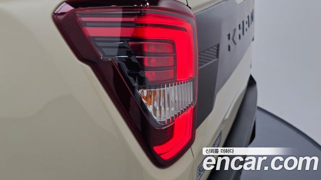KG Mobility (SsangYong) Rexton Sports Khan Diesel 2.2 4WD Culman Noblesse 2024 — фото 23