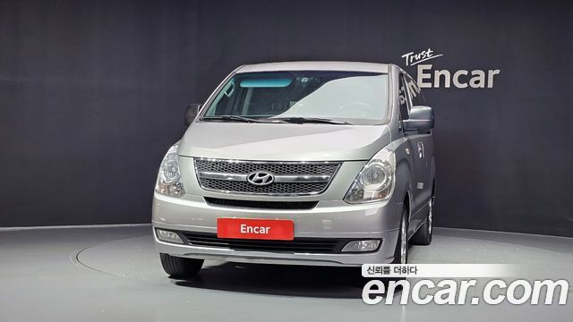 Hyundai Grand Starex 12-Seater Wagon CVX Luxury 2014 — фото 3