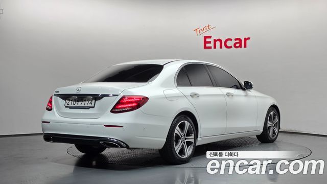 Mercedes-Benz E-Class (W213) E300 Avantgarde 2020 — фото 2