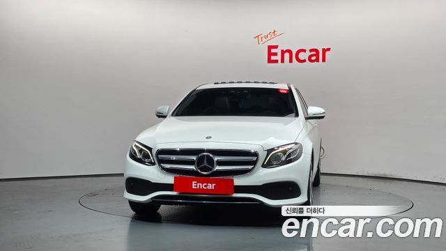 Mercedes-Benz E-Class (W213) E300 Avantgarde 2020 — фото 3