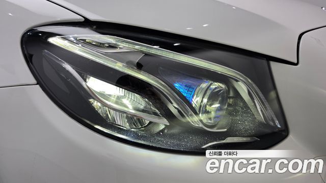 Mercedes-Benz E-Class (W213) E300 Avantgarde 2020 — фото 22
