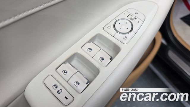 Hyundai Grandeur (IG) 3.0 LPi Exclusive 2020 — фото 29