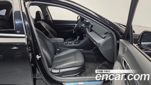 Hyundai Sonata The Edge (DN8) 2.0 LPG(Rent) Business 1 2025 — фото 11