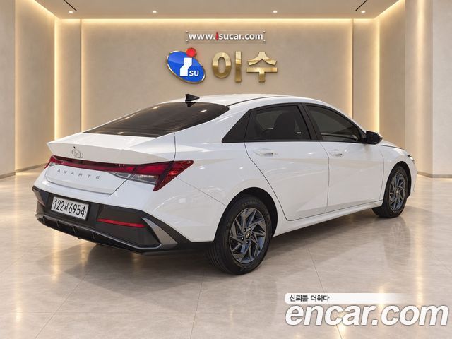 Hyundai Avante (CN7) 1.6 Modern 2024 — фото 3