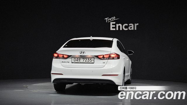 Hyundai Avante (AD) 1.6 GDI Value Plus 2018 — фото 4