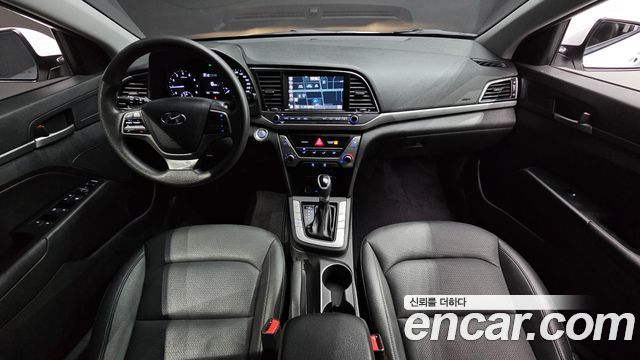 Hyundai Avante (AD) 1.6 GDI Value Plus 2018 — фото 7