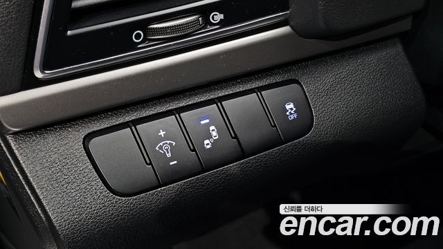 Hyundai Avante (AD) 1.6 GDI Value Plus 2018 — фото 18