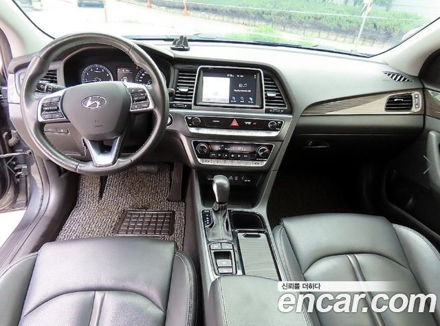 Hyundai Sonata New Rise 2.0 Modern 2018 — фото 7