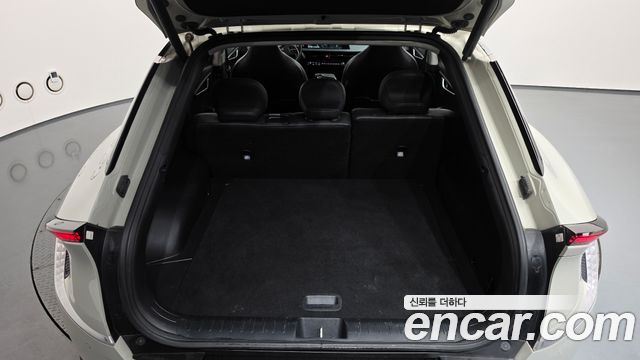 Kia EV6 Long Range Air 2023 — фото 18