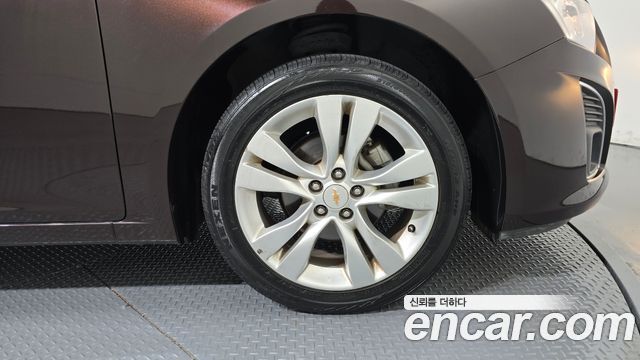 Chevrolet Cruze 1.8 LTZ+ 2014 — фото 21