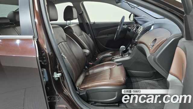 Chevrolet Cruze 1.8 LTZ+ 2014 — фото 26