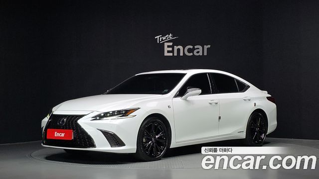 Lexus ES300h (VII) F-Sport
