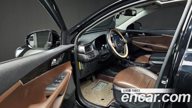 Kia Sorento Diesel 2.0 2WD Noblesse Special 2016 — фото 10