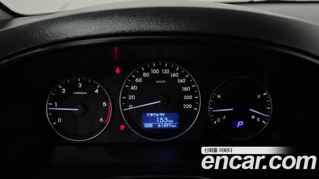 Hyundai Grand Starex Van 3-Seater Smart 2021 — фото 8