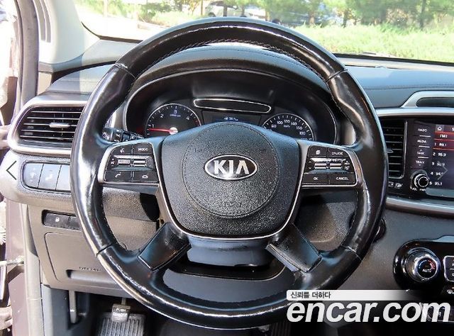 Kia Sorento Diesel 2.2 2WD Prestige 2019 — фото 8
