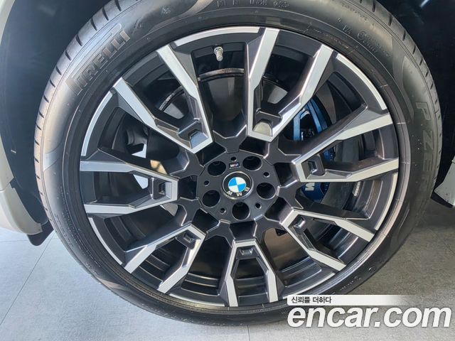 BMW X6 (G06) xDrive40i M Sport 2026 — фото 5