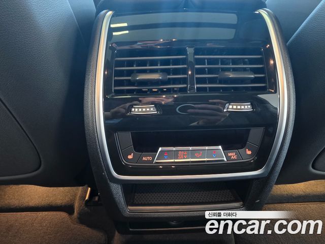 BMW X6 (G06) xDrive40i M Sport 2026 — фото 19