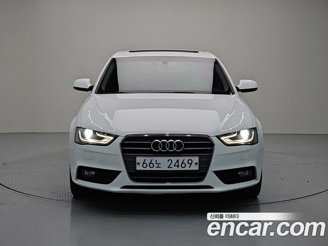 Audi A4 2.0 TDI B8 2013 — фото 2