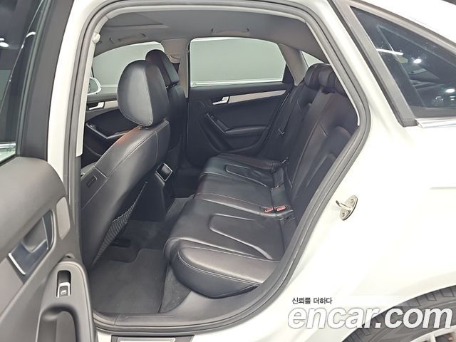 Audi A4 2.0 TDI B8 2013 — фото 16