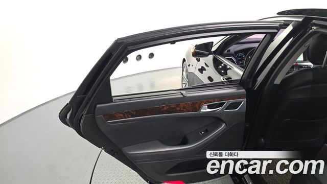 Hyundai Genesis (DH) G330 Premium 2014 — фото 25