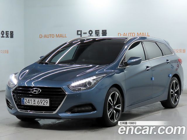 Hyundai i40 Saloon 1.7 VGT D SPEC 2016 — фото 1